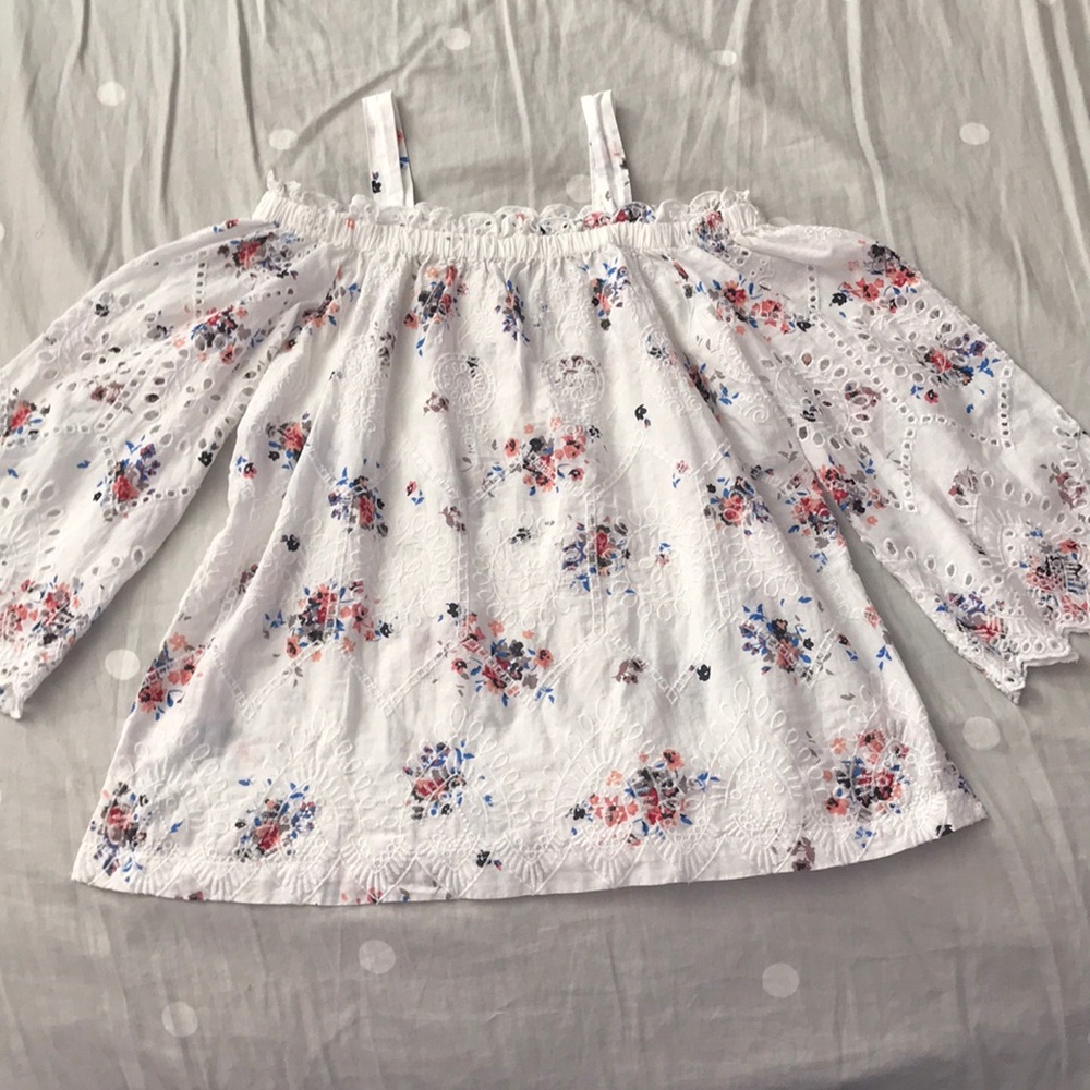 Off the shoulder loft shirt